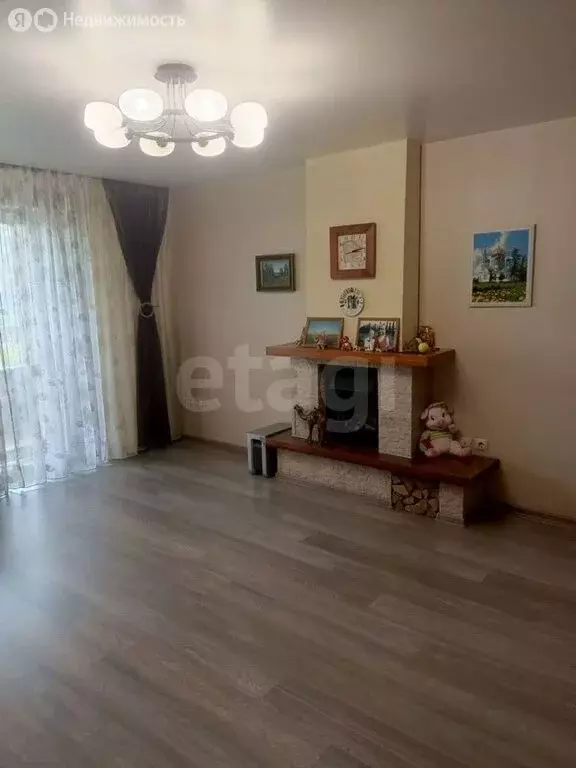 3-комнатная квартира: Омск, улица 7-я Линия, 190 (82.3 м) - Фото 1