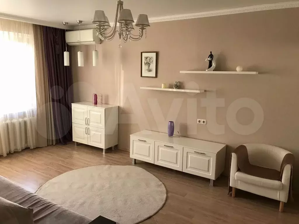 2-к. квартира, 52 м, 3/9 эт. - Фото 0