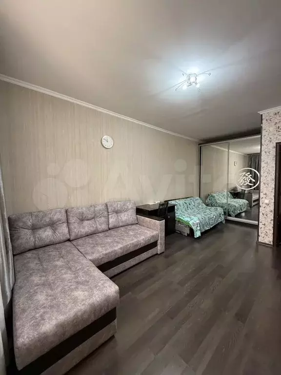 1-к. квартира, 50 м, 9/16 эт. - Фото 0