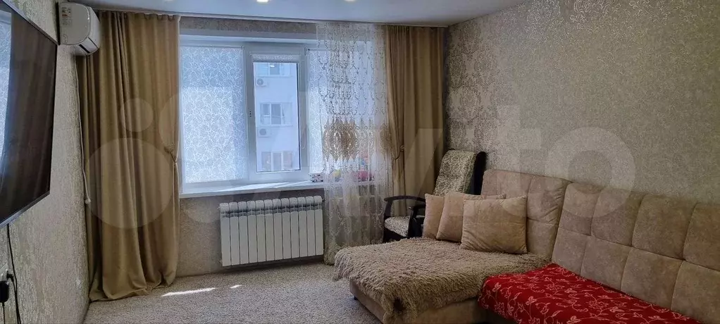 1-к. квартира, 60 м, 2/9 эт. - Фото 1