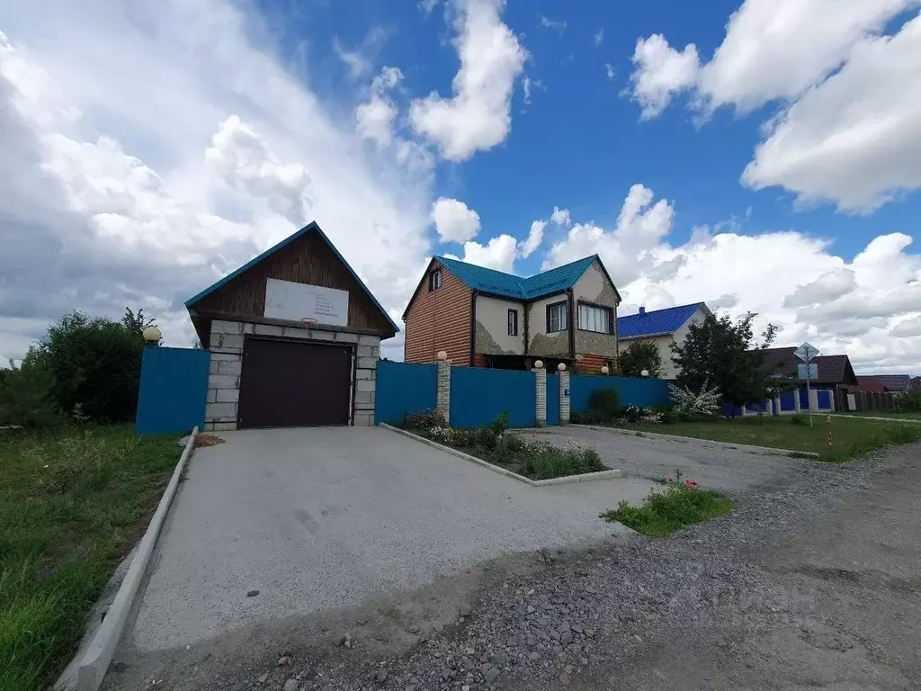 Дом в Алтайский край, Барнаул муниципальное образование, пос. ... - Фото 1