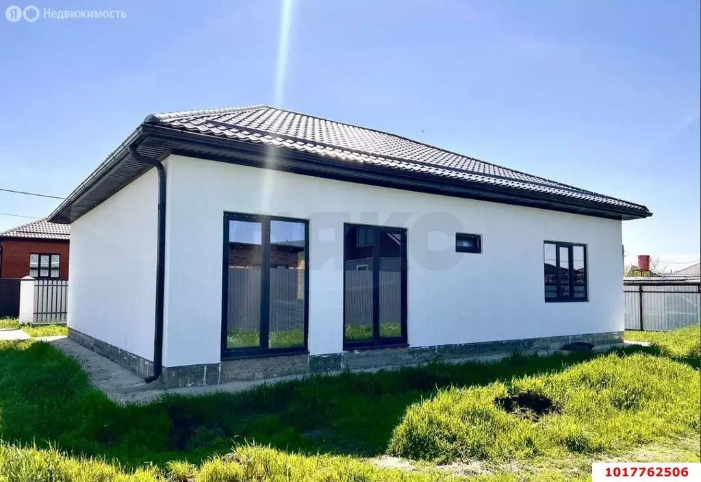 Дом в аул Козет, Комсомольская улица (101 м) - Фото 1