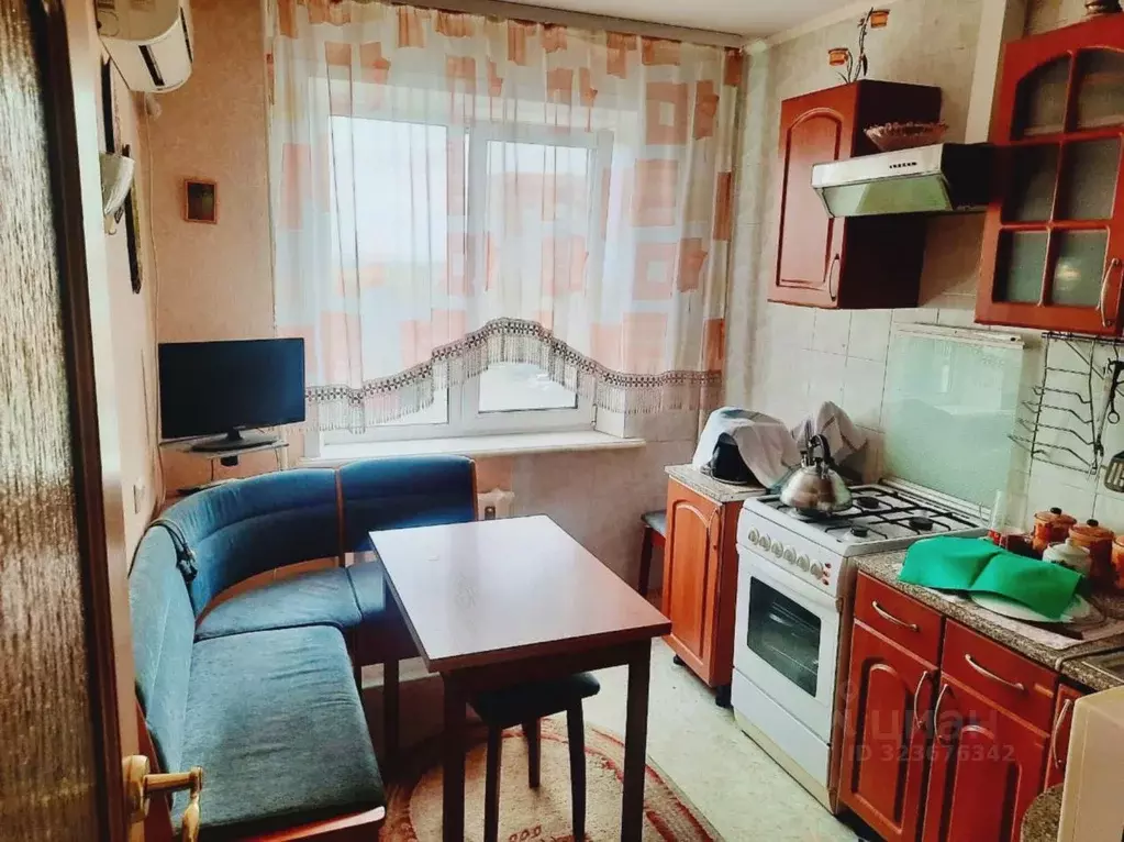 3-к кв. Оренбургская область, Орск пос. ОЗТП, ул. Шалина, 11Б (61.0 м) - Фото 1