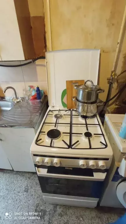 Комната 14 м в 3-к., 1/3 эт. - Фото 0