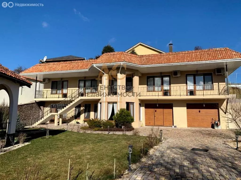 Дом в Старый Крым, Интернациональная улица, 110 (420 м) - Фото 1