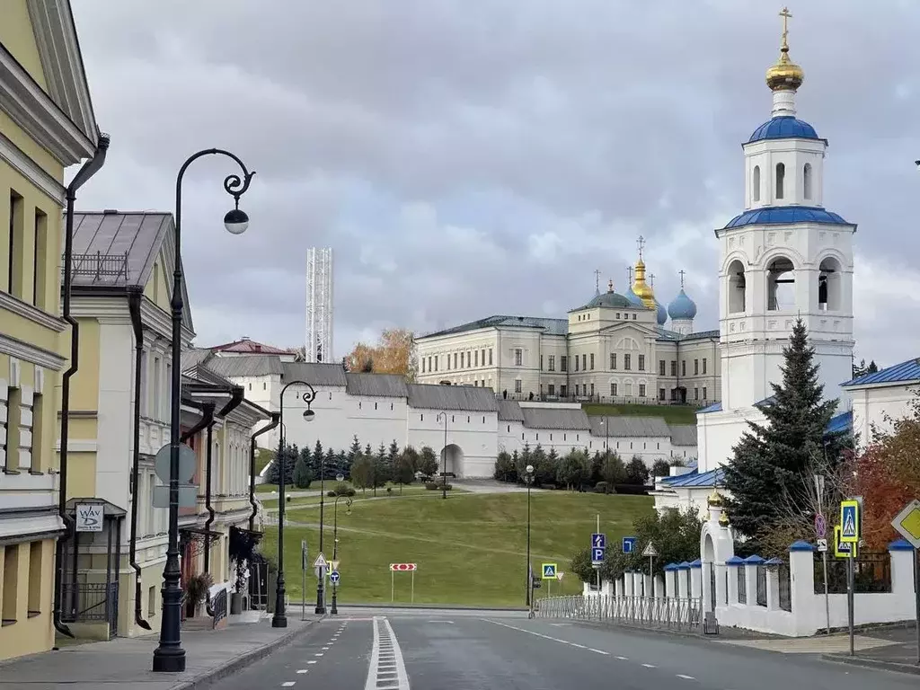 3-к кв. Татарстан, Казань Большая Красная ул., 6 (89.2 м) - Фото 0