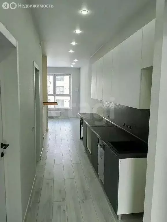 3-комнатная квартира: Томск, Комсомольский проспект, 48 (68.5 м) - Фото 2