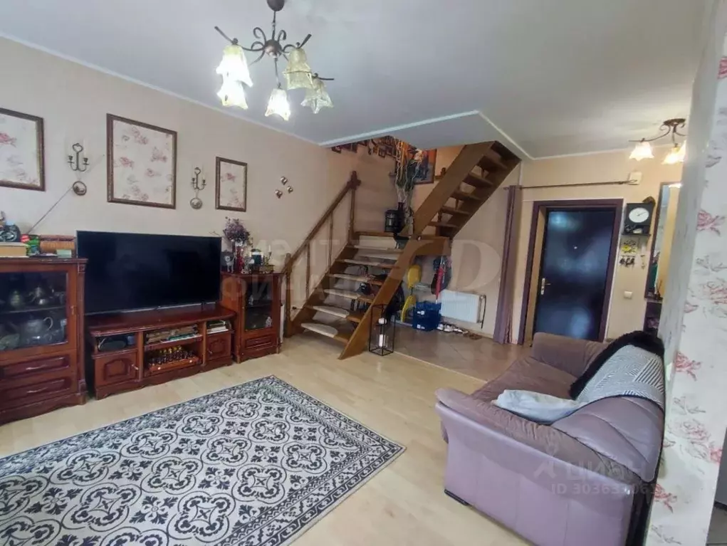 3-к кв. Калининградская область, Калининград Озерная ул., 47 (75.0 м) - Фото 1