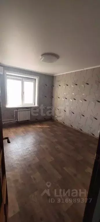 2-к кв. Ростовская область, Таганрог ул. Нижняя Линия, 31 (51.9 м) - Фото 0