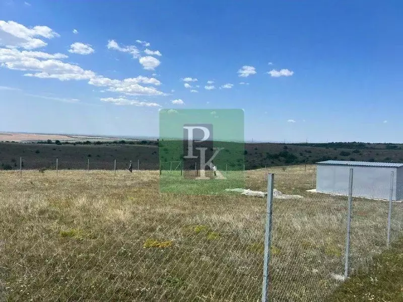 Участок в Крым, Симферопольский район, Трудовское с/пос, с. Ивановка ... - Фото 1