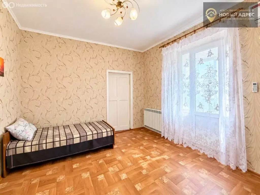 2-комнатная квартира: Крымск, улица Кирова, 41 (50 м) - Фото 1