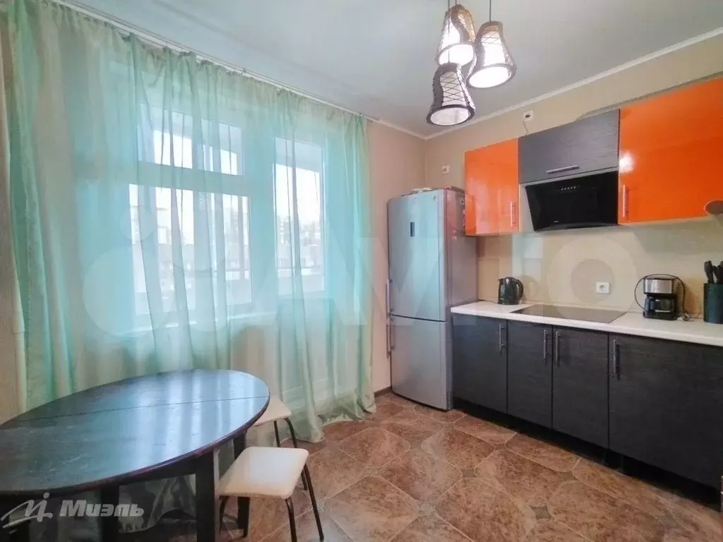 1-к. квартира, 41 м, 13/17 эт. - Фото 0