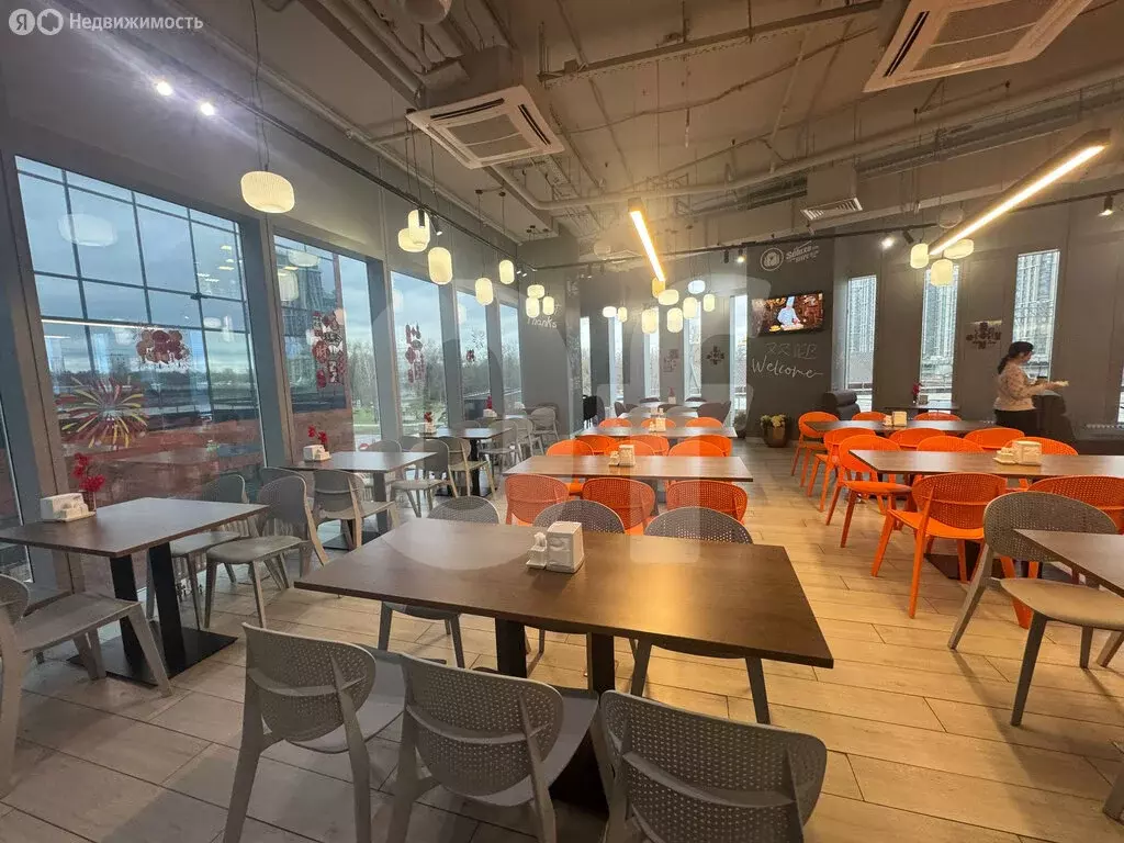 Офис (3921 м) - Фото 1