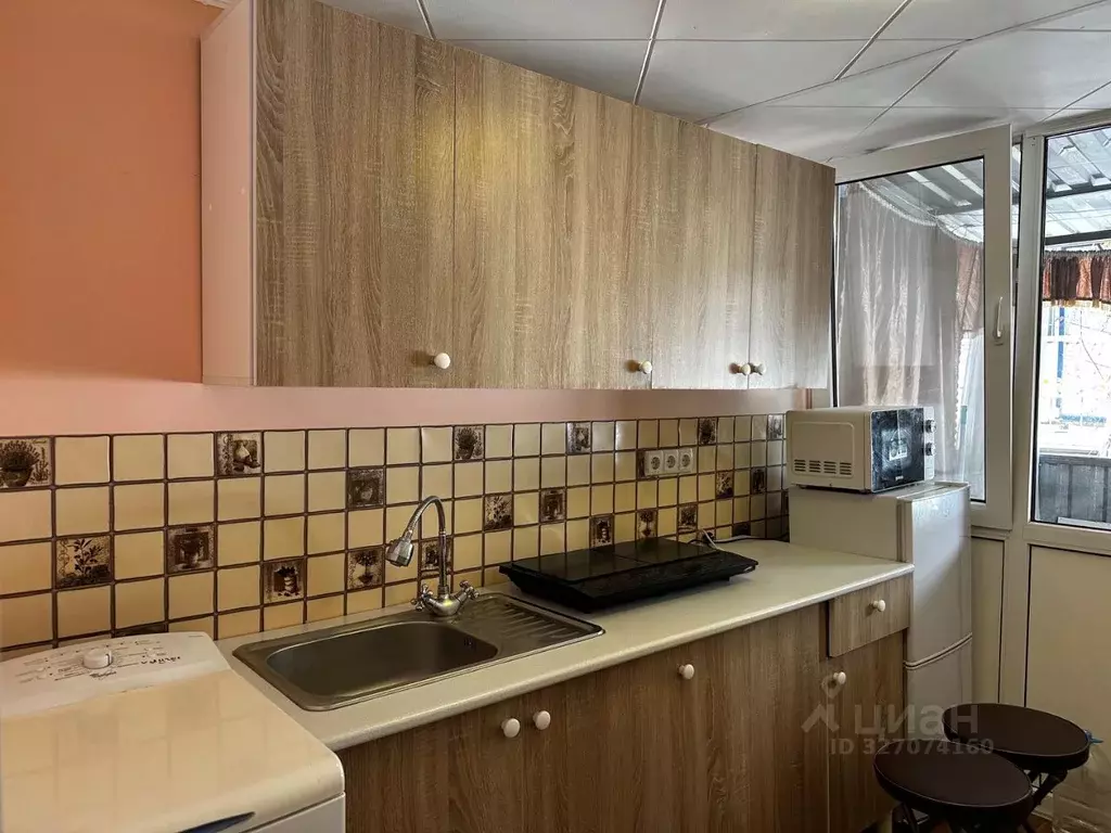 2-к кв. Крым, Алушта муниципальный округ, пос. Семидворье пер. ... - Фото 2