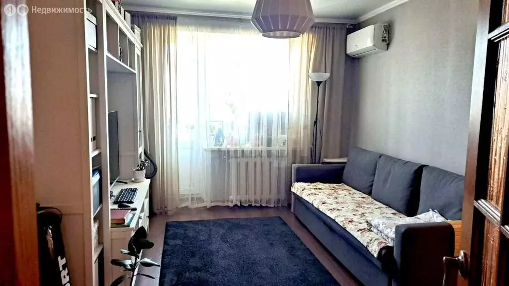 3-комнатная квартира: Новочеркасск, Грушевская улица, 23/6 (51.7 м) - Фото 0