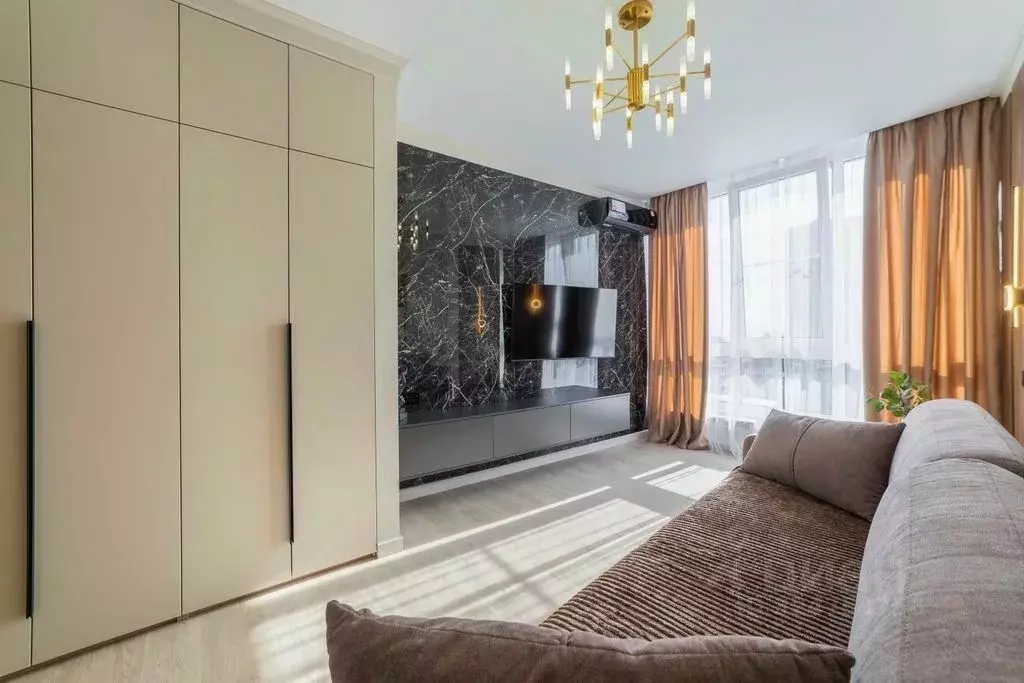 2-к кв. Краснодарский край, Сочи Светлана мкр, ул. Депутатская, 10 ... - Фото 1