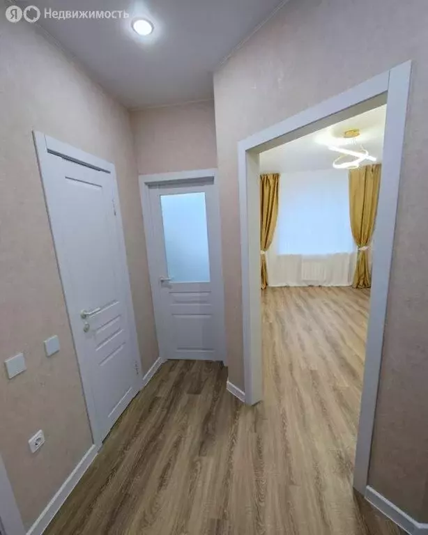 1-комнатная квартира: Краснодар, улица Красных Партизан, 1/4к3 (38 м) - Фото 0