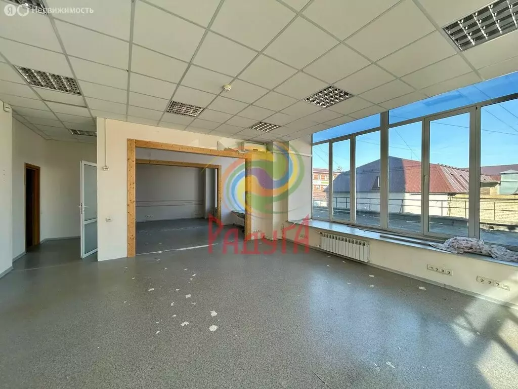 Помещение свободного назначения (300 м) - Фото 1