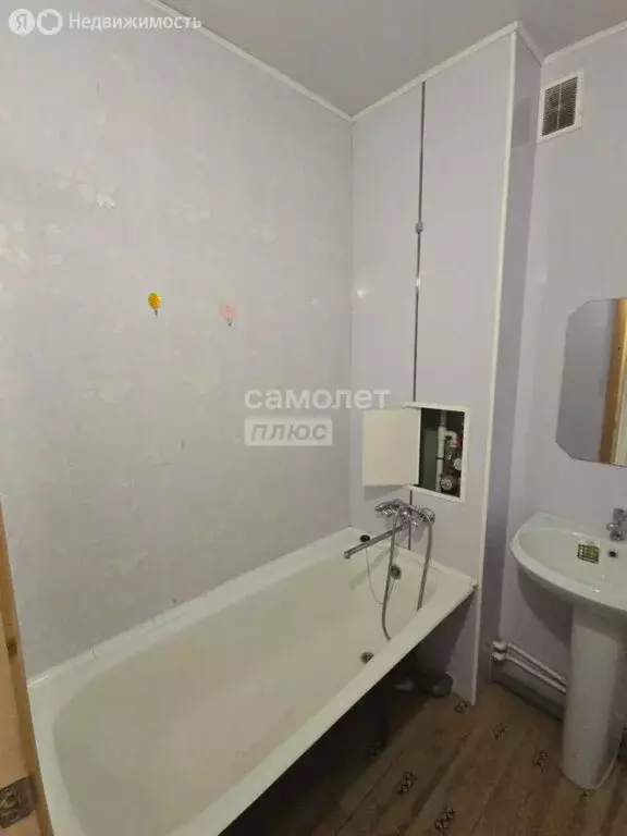 3-комнатная квартира: Хабаровск, улица Тургенева, 78 (72 м) - Фото 2