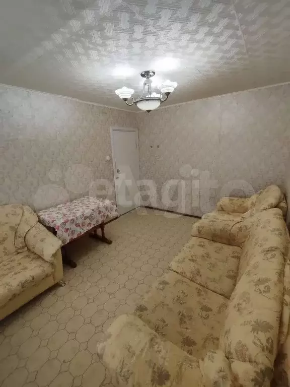 3-к. квартира, 60 м, 5/5 эт. - Фото 1