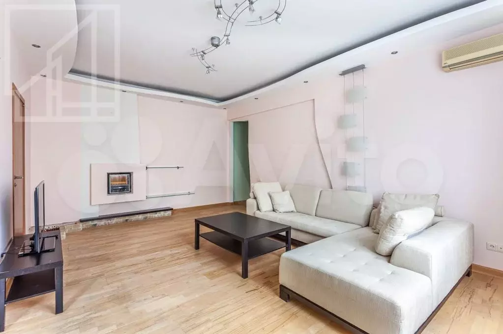 3-к. квартира, 105 м, 4/9 эт. - Фото 0