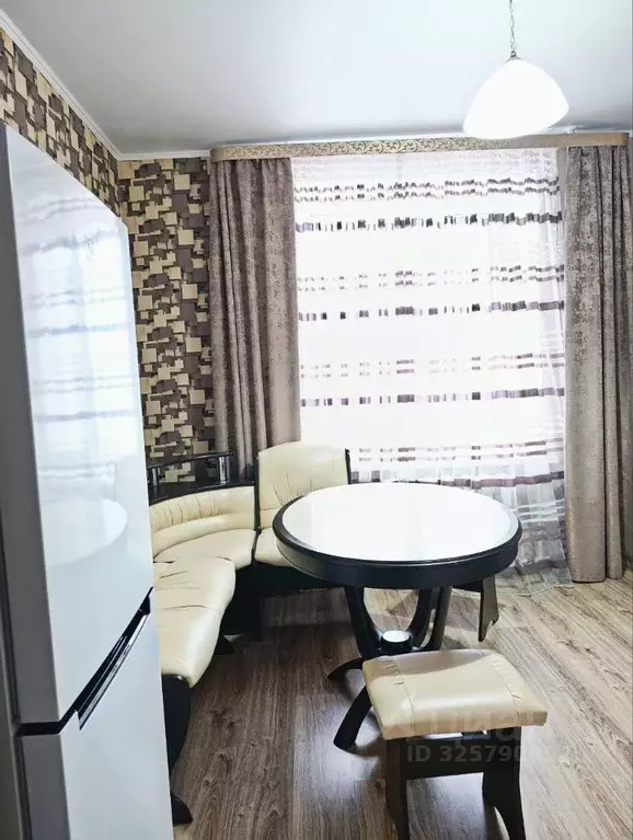 2-к кв. Брянская область, Брянск ул. Крахмалева, 57/1 (62.0 м) - Фото 1