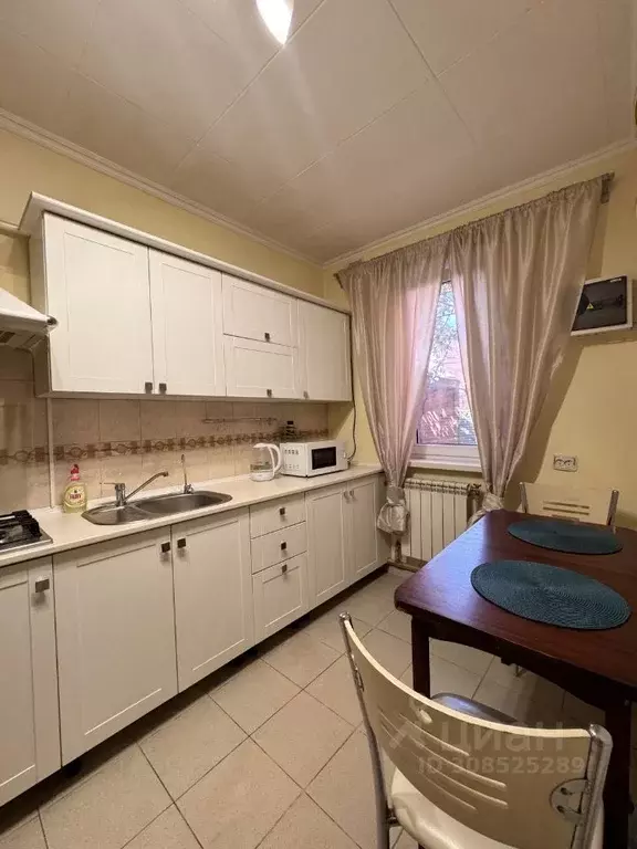 Дом в Краснодарский край, Краснодар ул. Володи Головатого, 372 (60 м) - Фото 2