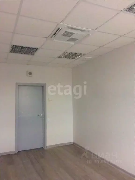 Офис в Белгородская область, Белгород Свято-Троицкий бул., 38 (16 м) - Фото 1