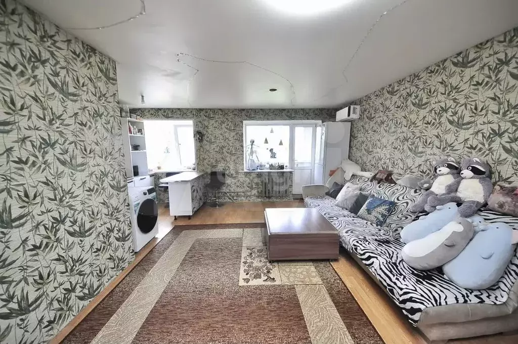 3-к. квартира, 55,9 м, 4/4 эт. - Фото 1