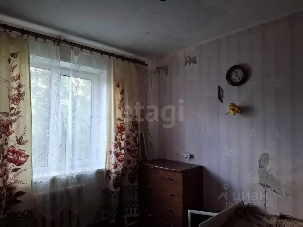 2-к кв. Ленинградская область, Кириши ул. Нефтехимиков, 16 (52.2 м) - Фото 0
