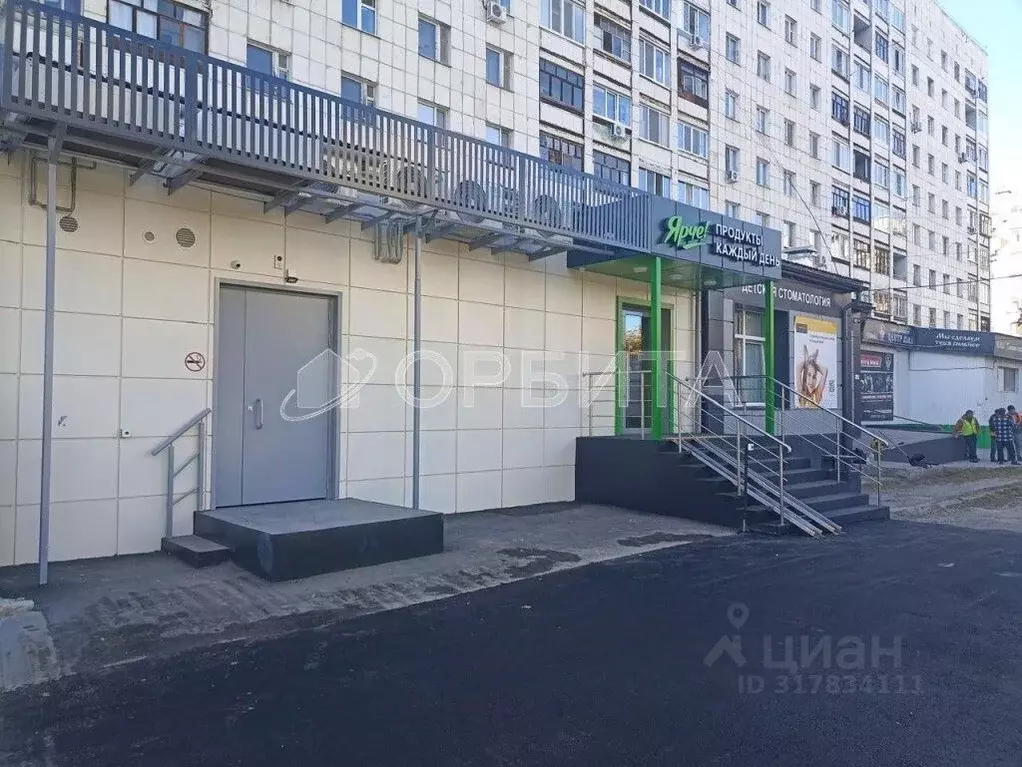 Помещение свободного назначения в Тюменская область, Тюмень Заречный ... - Фото 1