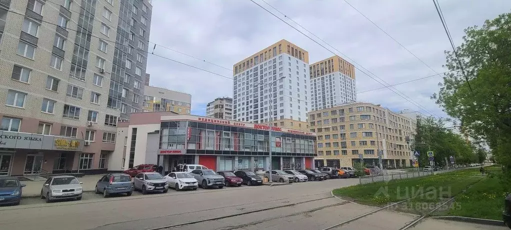 Торговая площадь в Свердловская область, Екатеринбург ул. Кузнецова, 7 ... - Фото 0