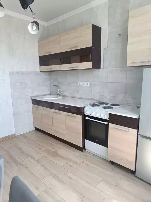 2-к. квартира, 64 м, 2/18 эт. - Фото 1