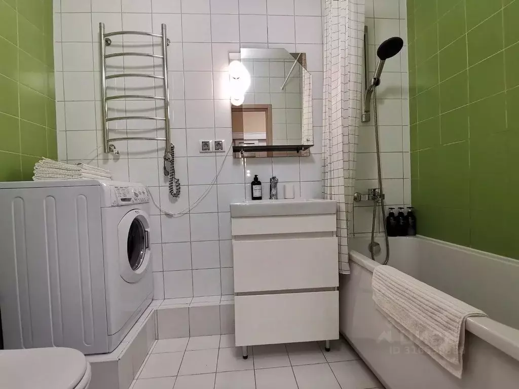 2-к кв. Санкт-Петербург ул. Оптиков, 34К1 (40.0 м) - Фото 1