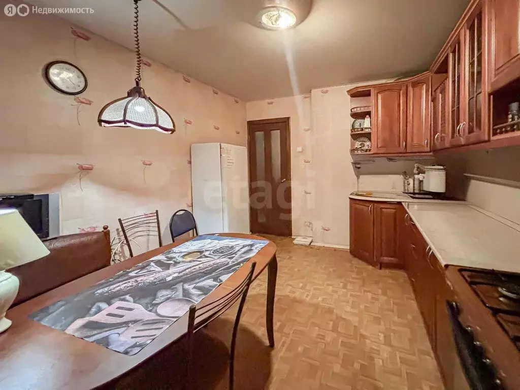 3-комнатная квартира: Псков, Коммунальная улица, 81 (73.8 м) - Фото 2