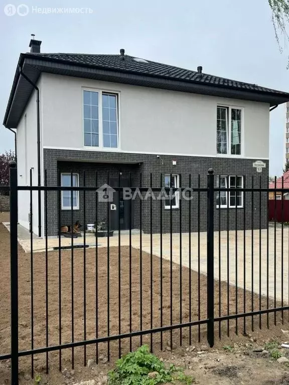 Дом в Калининград, улица Аксакова, 53 (183 м) - Фото 0