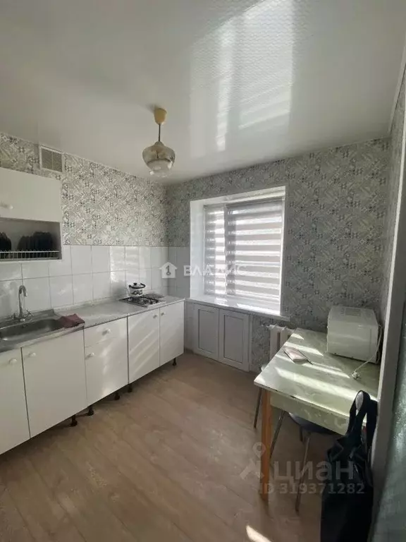 2-к кв. Волгоградская область, Волгоград Удмуртская ул., 20 (43.7 м) - Фото 0