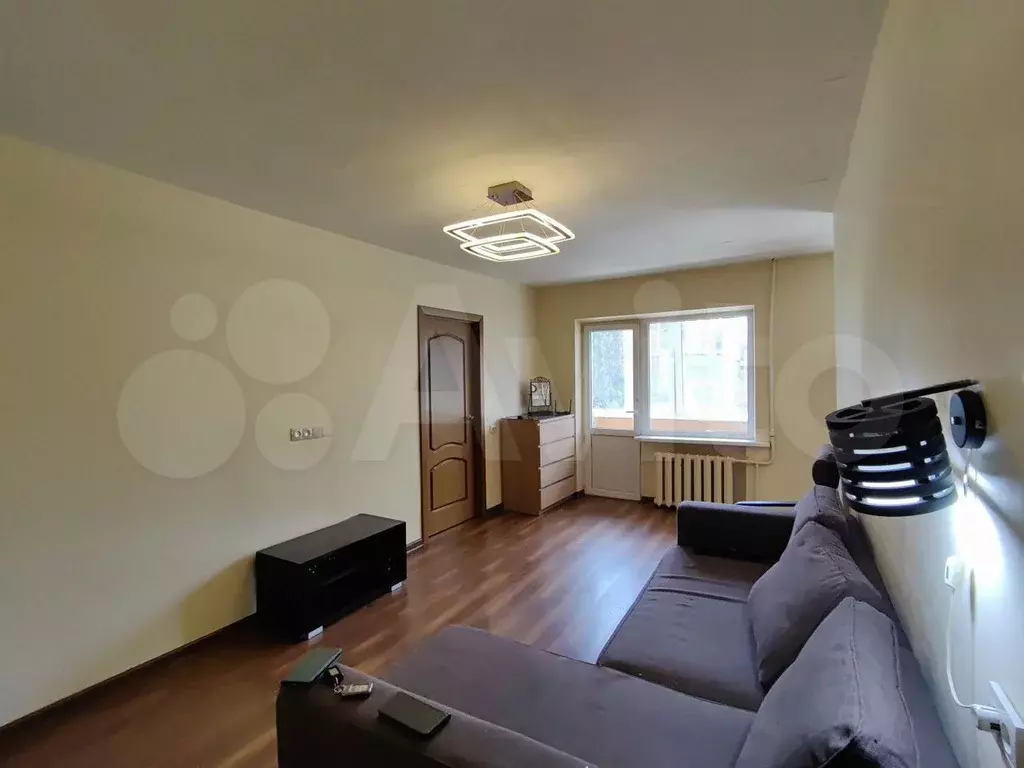 3-к. квартира, 60 м, 3/5 эт. - Фото 1