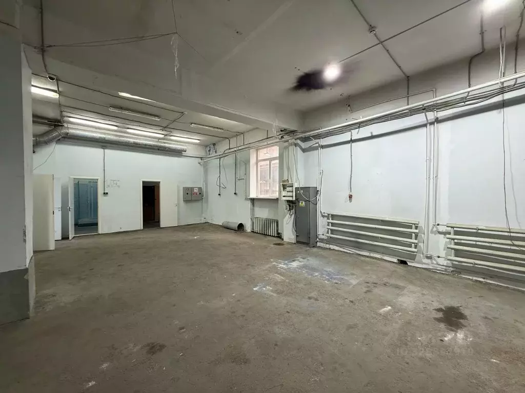 Склад в Ростовская область, Ростов-на-Дону, Нахичевань ул. 11-я Линия ... - Фото 1