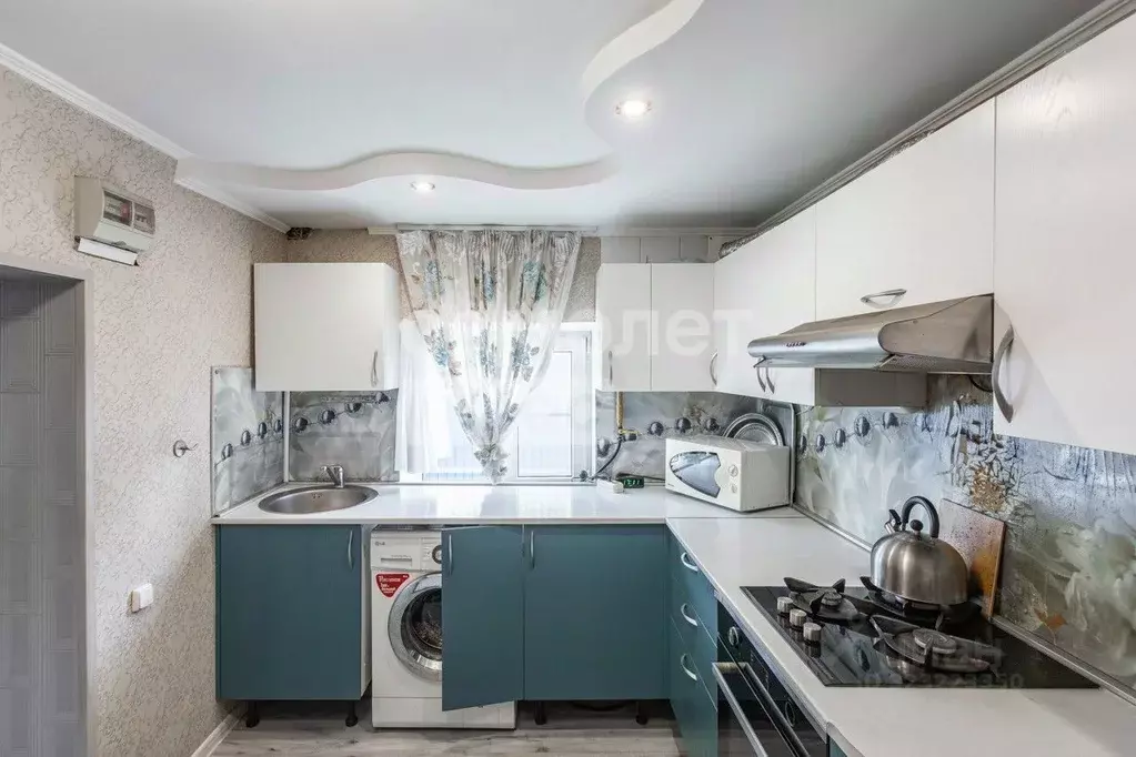 Дом в Омская область, Омск ул. 16-я Линия (31 м) - Фото 2