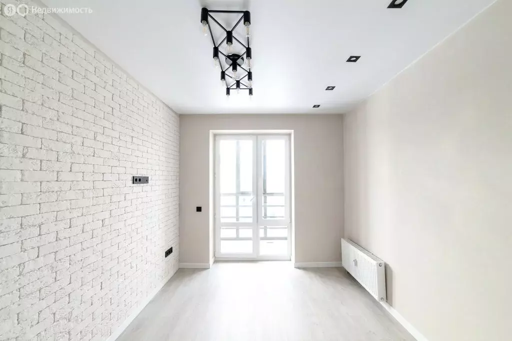 2-комнатная квартира: Сыктывкар, улица Морозова, 207 (39 м) - Фото 1