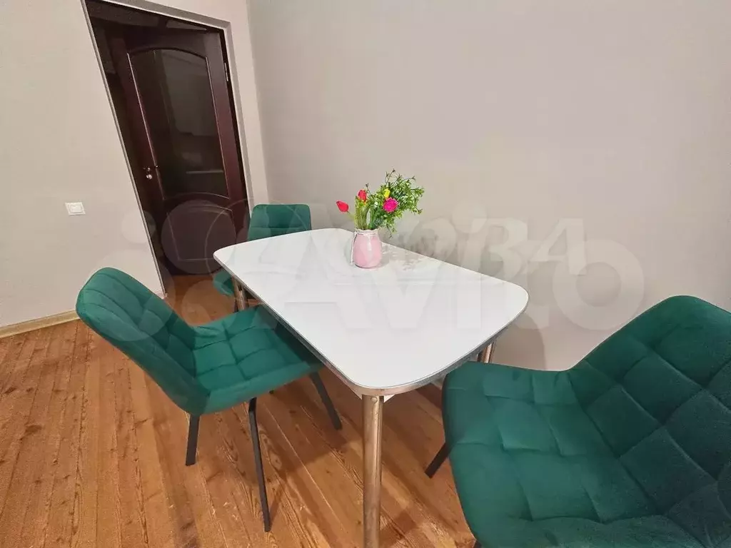 2-к. квартира, 68 м, 6/9 эт. - Фото 1