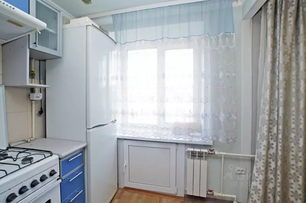 1-к кв. Омская область, Омск ул. Труда, 9а (28.6 м) - Фото 1