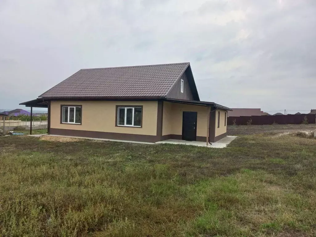 Коттедж в Белгородская область, Старый Оскол Радужный мкр,  (100 м) - Фото 1
