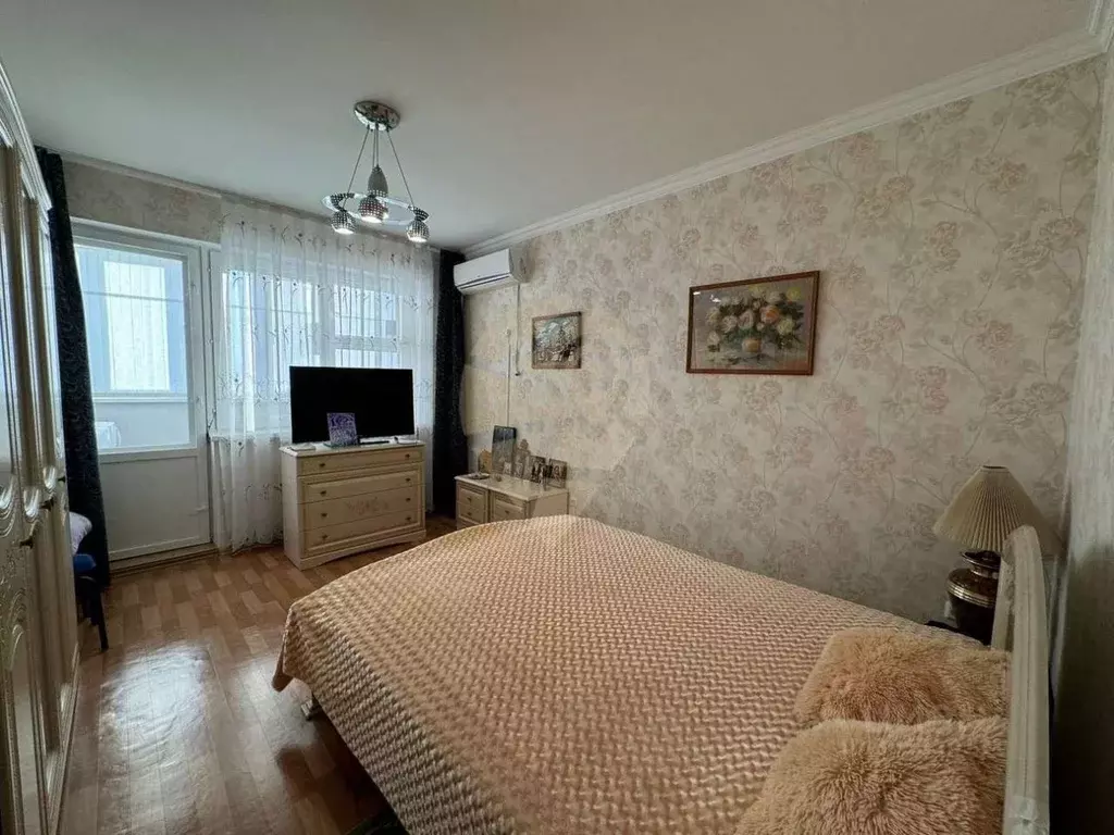 2-к кв. Белгородская область, Старый Оскол Степной мкр, 8 (63.3 м) - Фото 0
