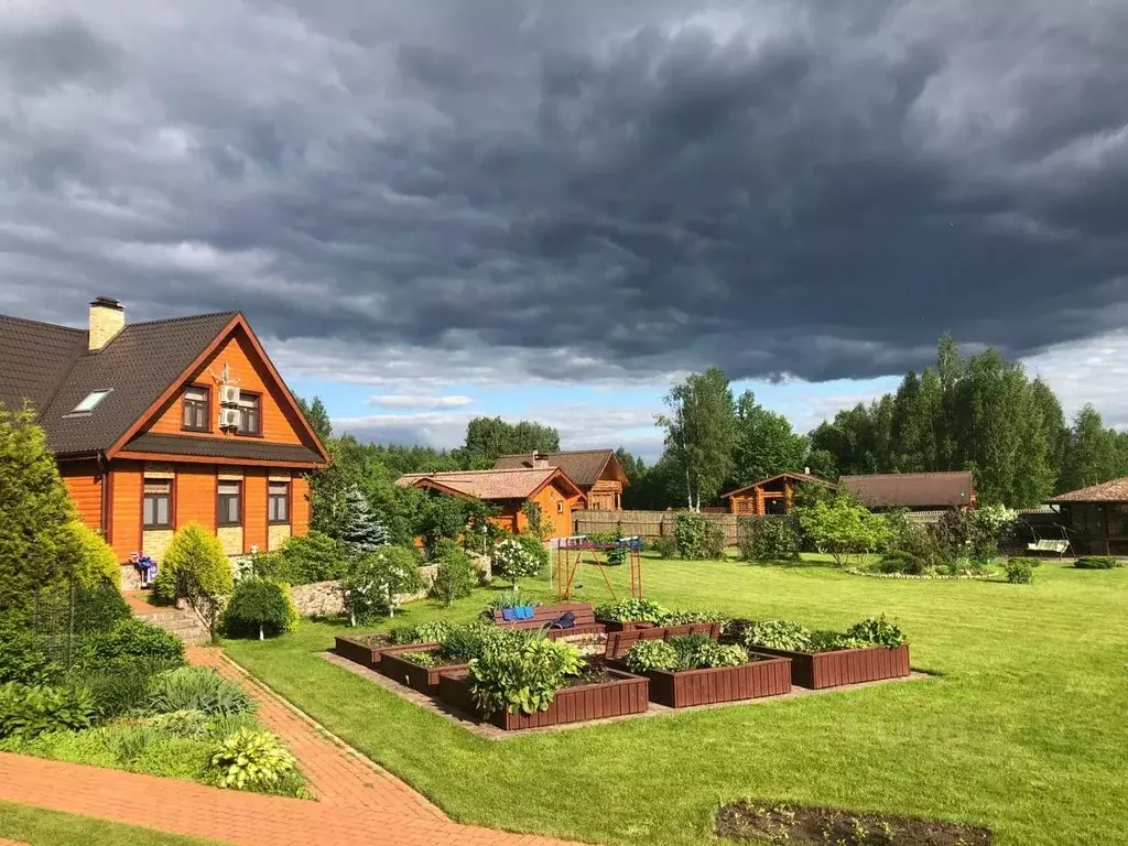 Дом в Тверская область, Калязинский муниципальный округ, д. Конищево  ... - Фото 1