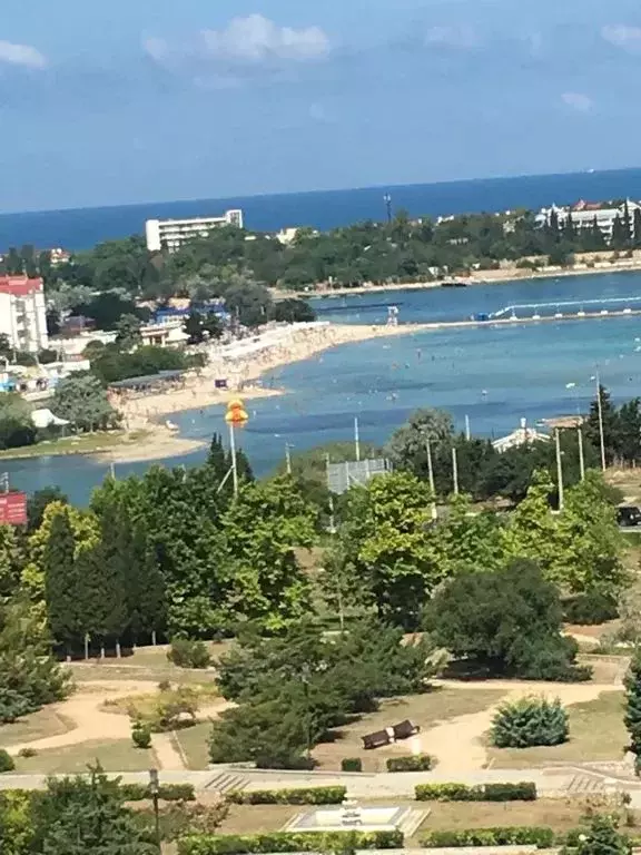 2-к кв. Севастополь просп. Октябрьской Революции, 20 (60.0 м) - Фото 0