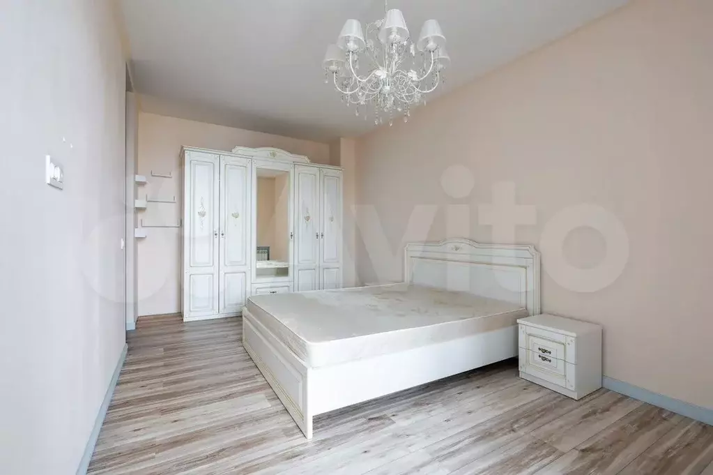 1-к. квартира, 60,8 м, 11/25 эт. - Фото 1