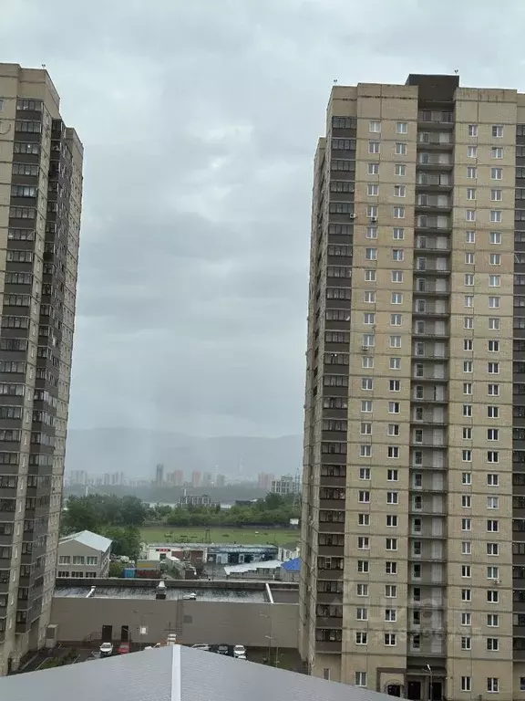 2-к кв. Красноярский край, Красноярск ул. Спандаряна, 1 (54.4 м) - Фото 1