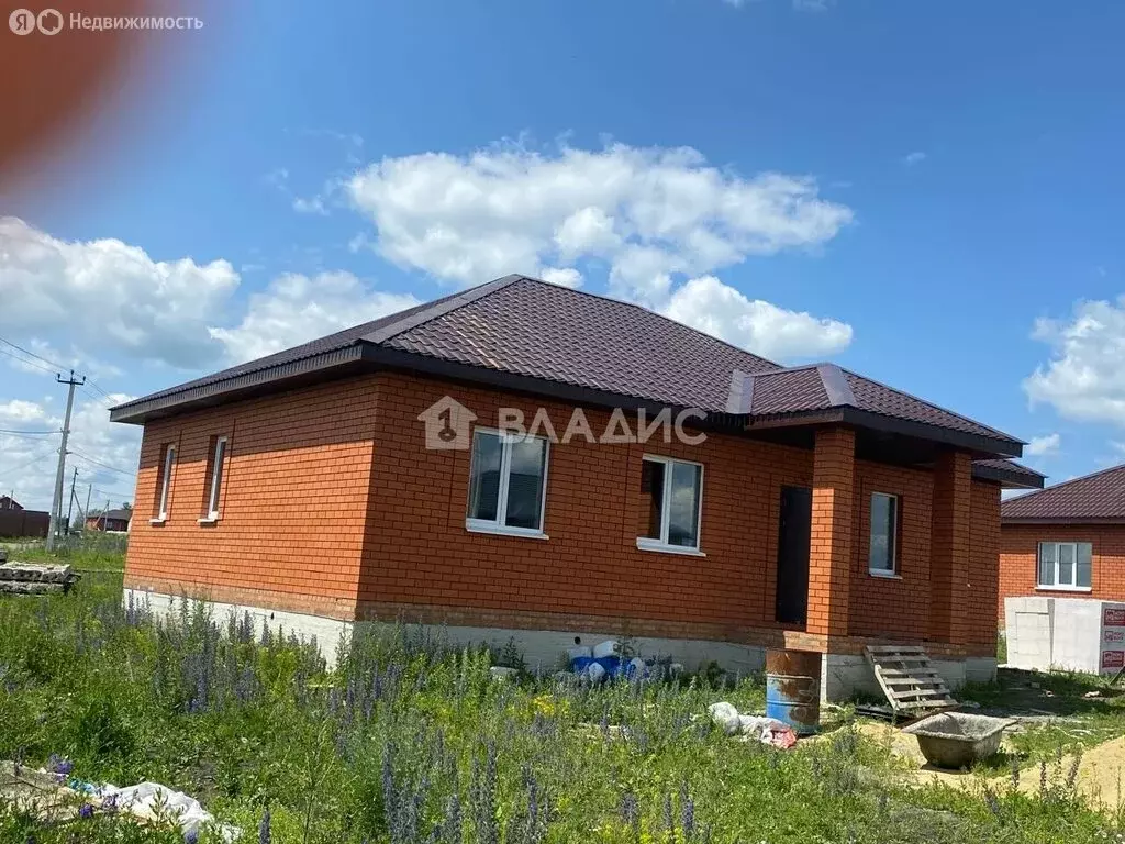 Дом в село Бессоновка, Магистральная улица (112 м) - Фото 1